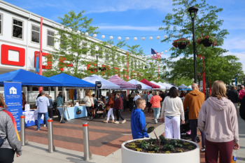 Farmers Market Feature